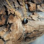 AMRITSAR-ის შავი ონიქსის ყელსაბამი