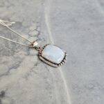 Pendentif ethnique argent et pierre de lune