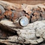 Bague ethnique pierre de lune argent PASTILLE