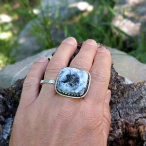 Bague opale dendritique argent ajustable