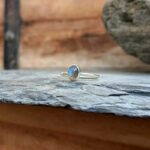 Bague fine argent et labradorite ovale
