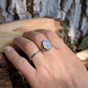 Bague ethnique pierre de lune argent SITA