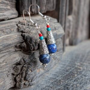 Boucles d'oreilles en lapis lazuli NOMADES