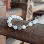 Bracelet fait-main en pierre de lune CÉLESTE