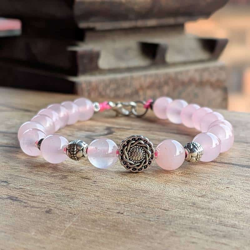Bracelet fait-main en quartz rose CÉLESTE Bracelet fait-main en quartz rose CÉLESTE