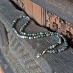 Collier sautoir en perles de jaspe vert MOUSSE