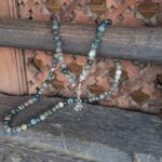 Collier sautoir en perles de jaspe vert MOUSSE
