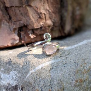 Bague ajustable quartz rose argent - Omyoki