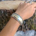 Bracelet manchette en argent massif bombé